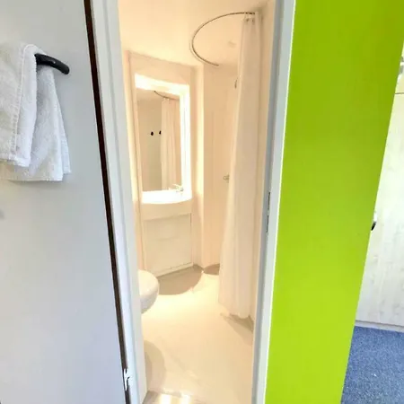 호텔 Modern Student-only Ensuite In City Centre 3*